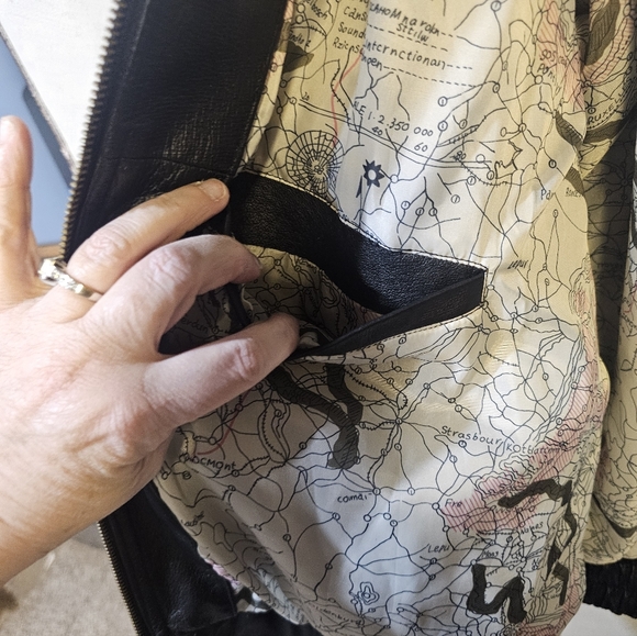 Burks Bay With Harley-Davidson On Front Black Bomber Jacket for Men - Picture 10 of 12